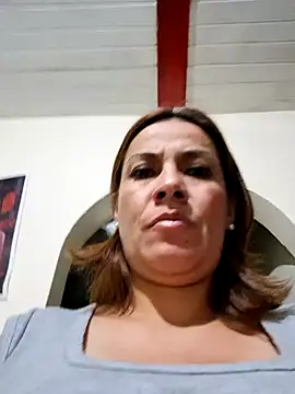 Snapshot of Zaralu_ chatting on 12/06/24, 03:08 Zaralu online show from 12/06/24, 03:08