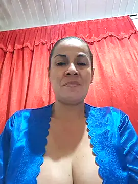 Snapshot of Zaralu_ chatting on 12/10/24, 11:30 Zaralu online show from 12/10/24, 11:30