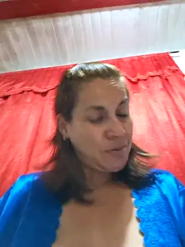 Snapshot of Zaralu_ chatting on 01/04/25, 11:48 Zaralu online show from 01/04/25, 11:48