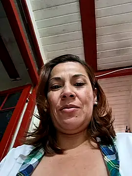 Snapshot of Zaralu_ chatting on 10/06/25, 07:55 Zaralu online show from 10/06/25, 07:55