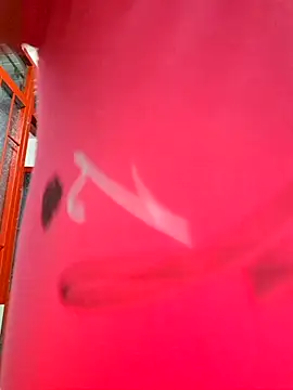 Snapshot of Zaralu_ chatting on 10/28/25, 11:36 Zaralu online show from 10/28/25, 11:36