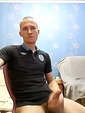 Snapshot of serhii19791 chatting on 02/06/25, 07:40 serhii19791 online show from 02/06/25, 07:40