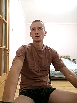 Snapshot of serhii19791 chatting on 09/20/25, 09:10 serhii19791 online show from 09/20/25, 09:10