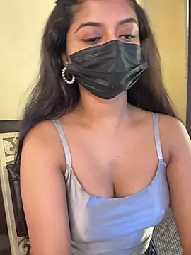 Snapshot of Aakanshaa__ chatting on 06/19/26, 04:06 Aakanshaa online show from 06/19/26, 04:06