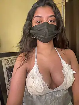 Snapshot of Aakanshaa__ chatting on 06/19/26, 05:17 Aakanshaa online show from 06/19/26, 05:17