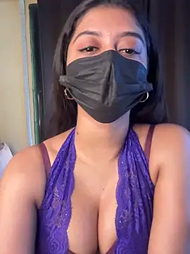 Snapshot of Aakanshaa__ chatting on 06/23/26, 03:26 Aakanshaa online show from 06/23/26, 03:26