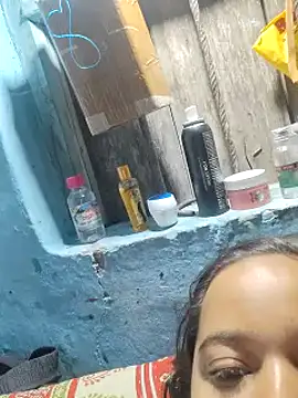 Snapshot of Natasha-In69 chatting on 01/17/25, 11:40 Natasha-In69 online show from 01/17/25, 11:40