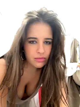 Sophie Avory online show from 11/11/25, 10:21