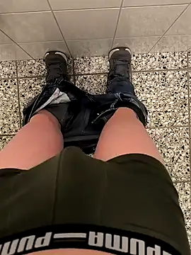 geilehecke1 online show from 02/25/26, 08:57