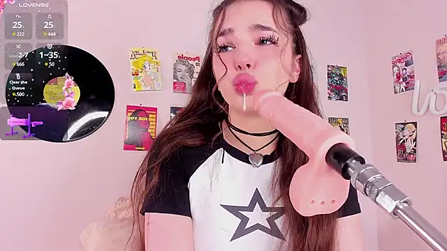 LosAlicee online show from 12/16/24, 07:15