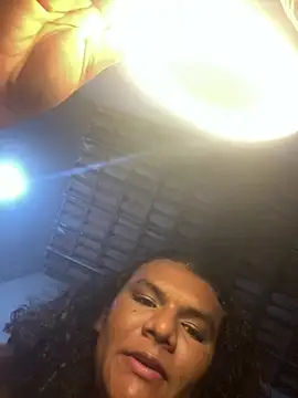 Snapshot of alexatransgata chatting on 03/19/25, 02:48 alexatransgata online show from 03/19/25, 02:48