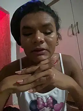 Snapshot of alexatransgata chatting on 12/21/25, 03:46 alexatransgata online show from 12/21/25, 03:46