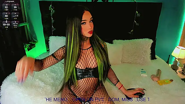 CALLME GODDESS  online show from 04/21/26, 06:41