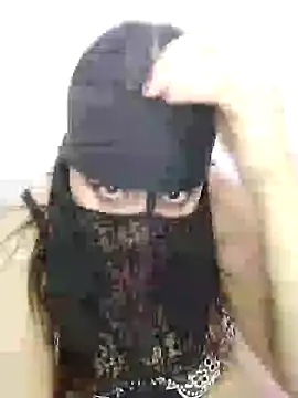 Snapshot of Romayssae_Ali-Arabic chatting on 02/15/25, 10:10 Romayssae Ali-Arabic online show from 02/15/25, 10:10