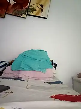 Snapshot of katysquirtdirty chatting on 11/25/25, 11:38 katysquirtdirty online show from 11/25/25, 11:38