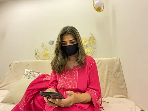 MaYaa  11 online show from 02/27/26, 07:08