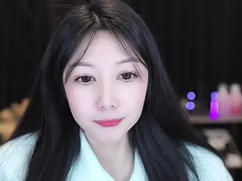 Nuyoah-77 online show from 01/19/26, 03:27