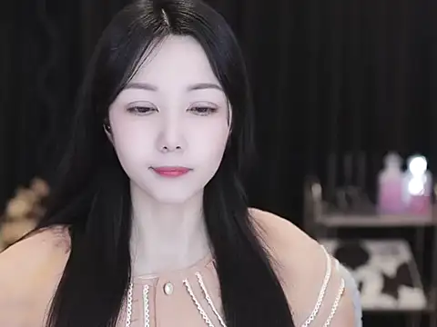 Nuyoah-77 online show from 03/09/26, 06:50