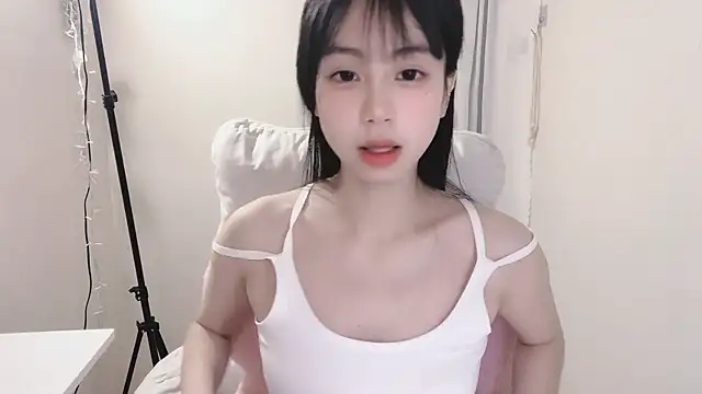 -Hottie online show from 02/25/25, 06:42