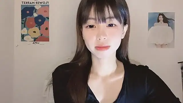 -Hottie online show from 12/05/25, 04:03