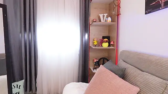 ValeriaCox online show from 03/17/26, 02:53