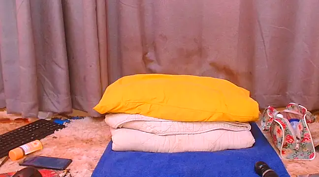 SexyCamilaxx online show from 02/09/25, 10:42