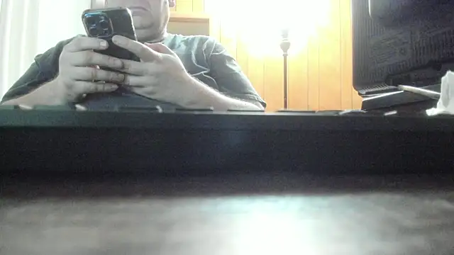 treatbobnicer online show from 02/19/26, 07:59