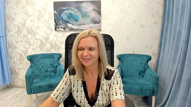 Snapshot of AgathaKlouin chatting on 01/31/25, 12:50 AgathaKlouin online show from 01/31/25, 12:50