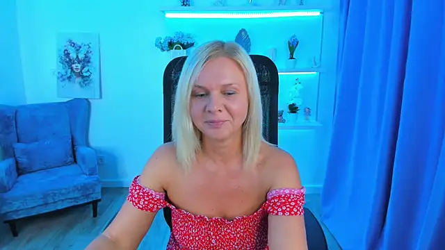 Snapshot of AgathaKlouin chatting on 09/09/25, 07:35 AgathaKlouin online show from 09/09/25, 07:35