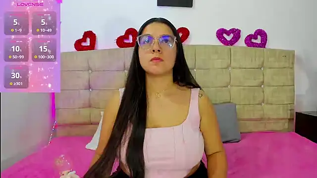 Snapshot of Alice_Summer1 chatting on 01/16/26, 10:25 Alice Summer1 online show from 01/16/26, 10:25