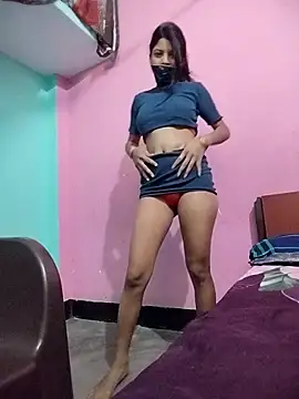 Hotty-Divya online show from 10/21/25, 06:47