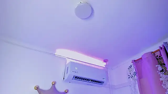 Mia Jansen online show from 05/24/26, 02:22