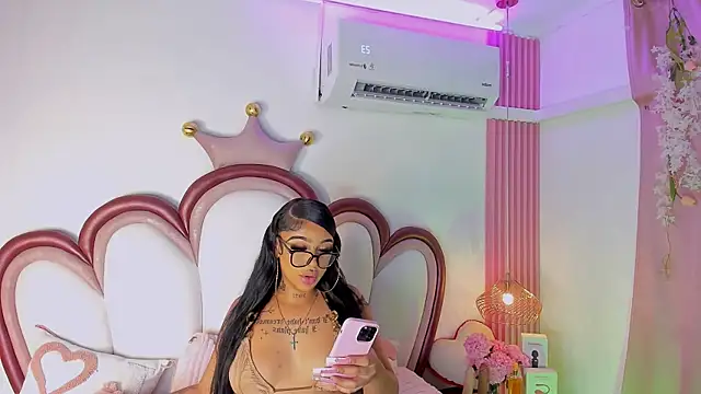 Mia Jansen online show from 06/23/26, 02:04