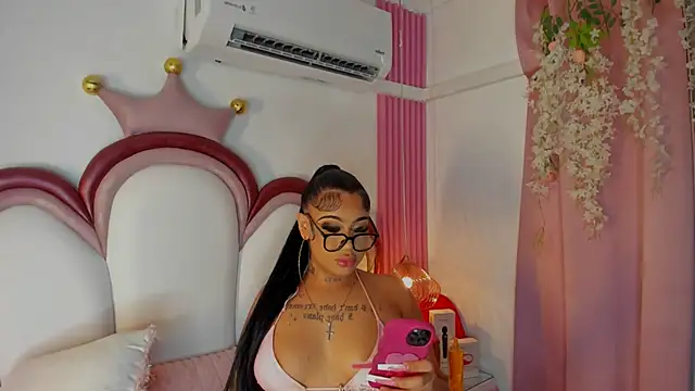 Mia Jansen online show from 07/23/26, 02:15