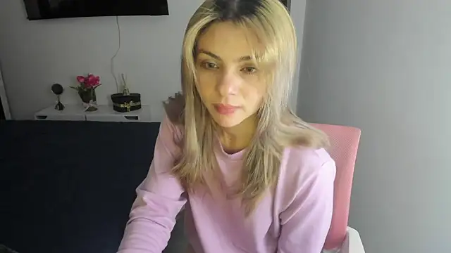 Ori valentina online show from 03/04/25, 06:29