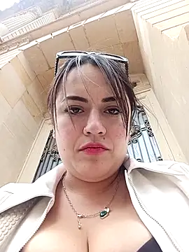 Lesly 10- online show from 11/02/25, 06:32