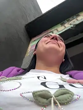 Lesly 10- online show from 03/27/26, 11:04