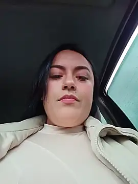 Snapshot of Lesly_10- chatting on 07/18/26, 09:51 Lesly 10- online show from 07/18/26, 09:51