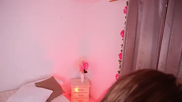 Alondrasparrow2 online show from 02/27/25, 01:38