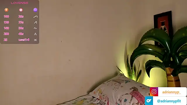 adriannyp 1 online show from 04/14/26, 04:07