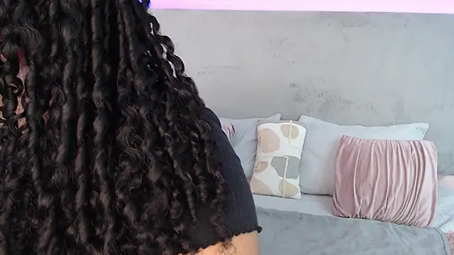 Miley Collins online show from 12/03/24, 07:00