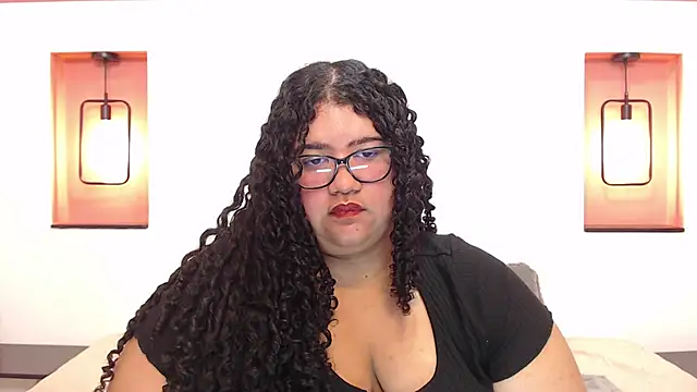 Miley Collins online show from 12/27/24, 05:59