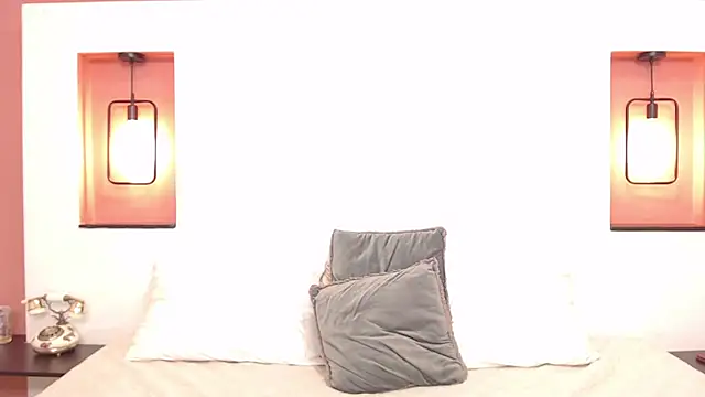 Miley Collins online show from 01/11/25, 01:27