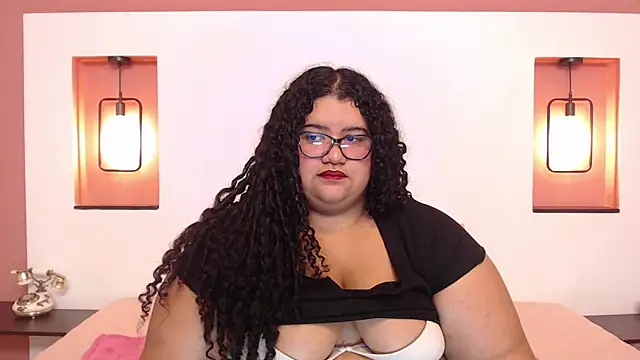 Miley Collins online show from 02/21/25, 09:22