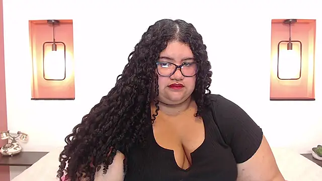 Miley Collins online show from 02/26/25, 01:21