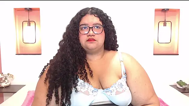 Miley Collins online show from 03/10/25, 06:45