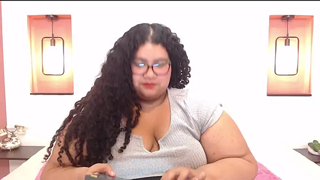 Miley Collins online show from 03/11/25, 07:04