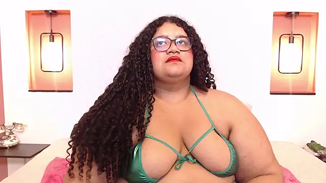 Miley Collins online show from 03/18/25, 12:38