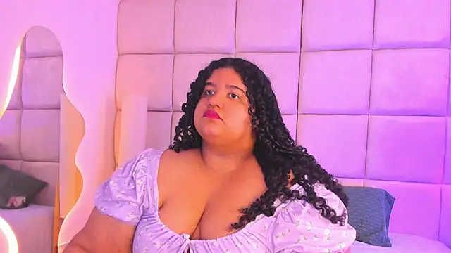 Miley Collins online show from 11/11/25, 07:58