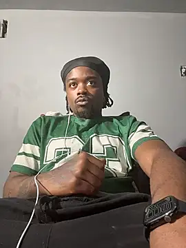 Snapshot of SluttyLyfe4L chatting on 05/06/26, 01:27 SluttyLyfe4L online show from 05/06/26, 01:27